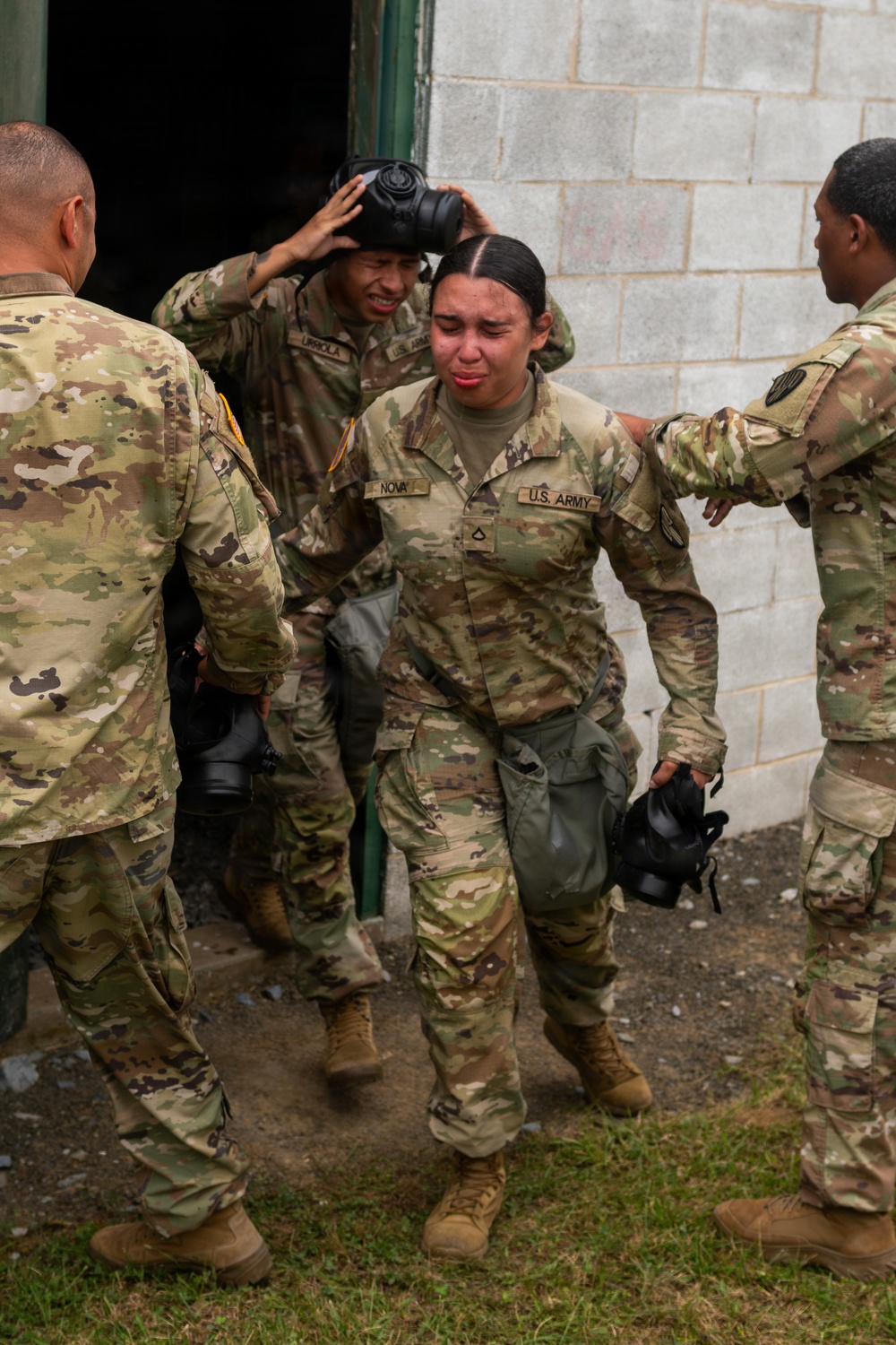 222nd Chemical Company conducts confidence chamber training