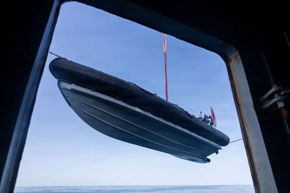 HMS Stirling Castle Conducts Mine Countermeasures Training at Sea Breeze 26