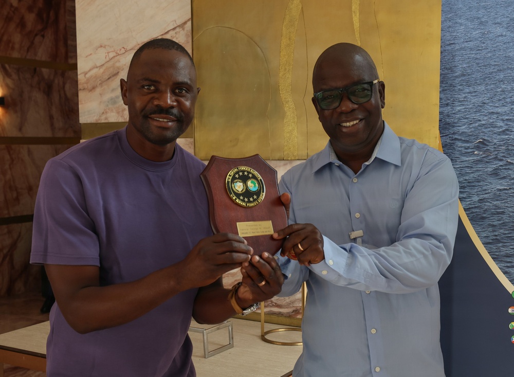 AMFS 2026 cultural gift exchange with Mozambique Navy