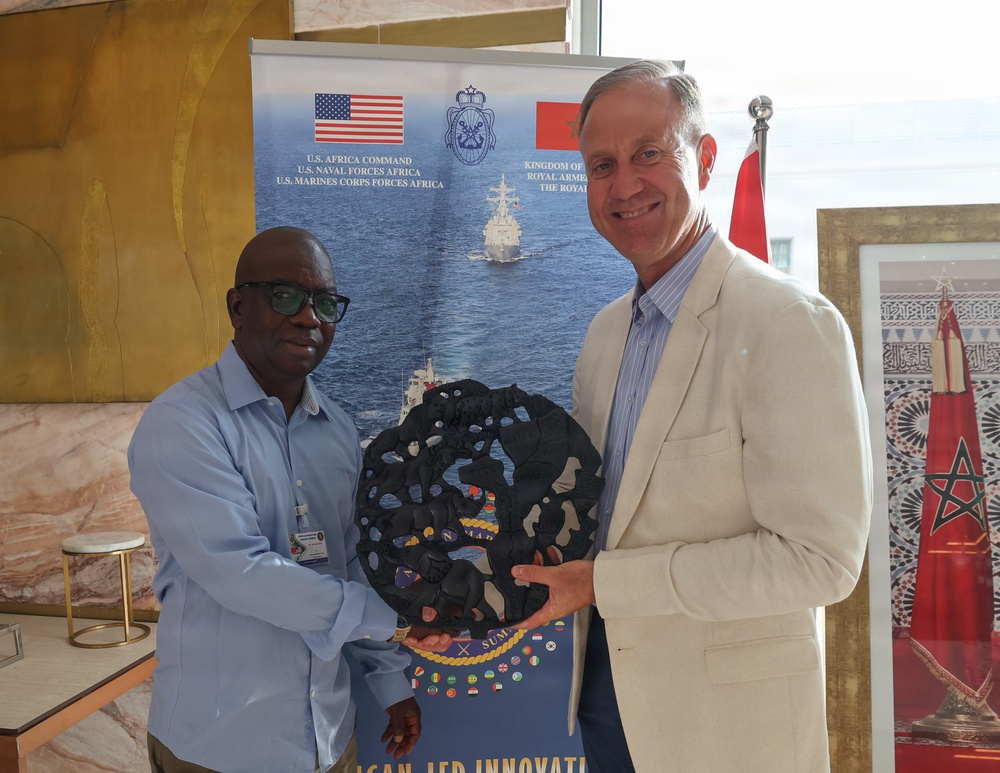 AMFS 2026 cultural gift exchange with Mozambique Navy
