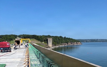 Work continues on Tenkiller Bridge replacement project