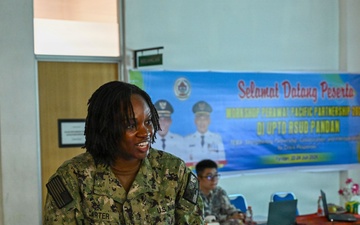 RADM Buzzetti and PP26 MCOM Visit Pandan General Hospital