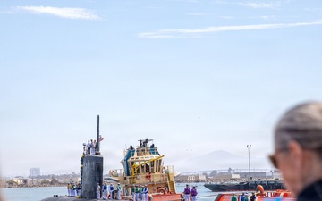 USS Springfield (SSN 761) Shifts Homeport to San Diego
