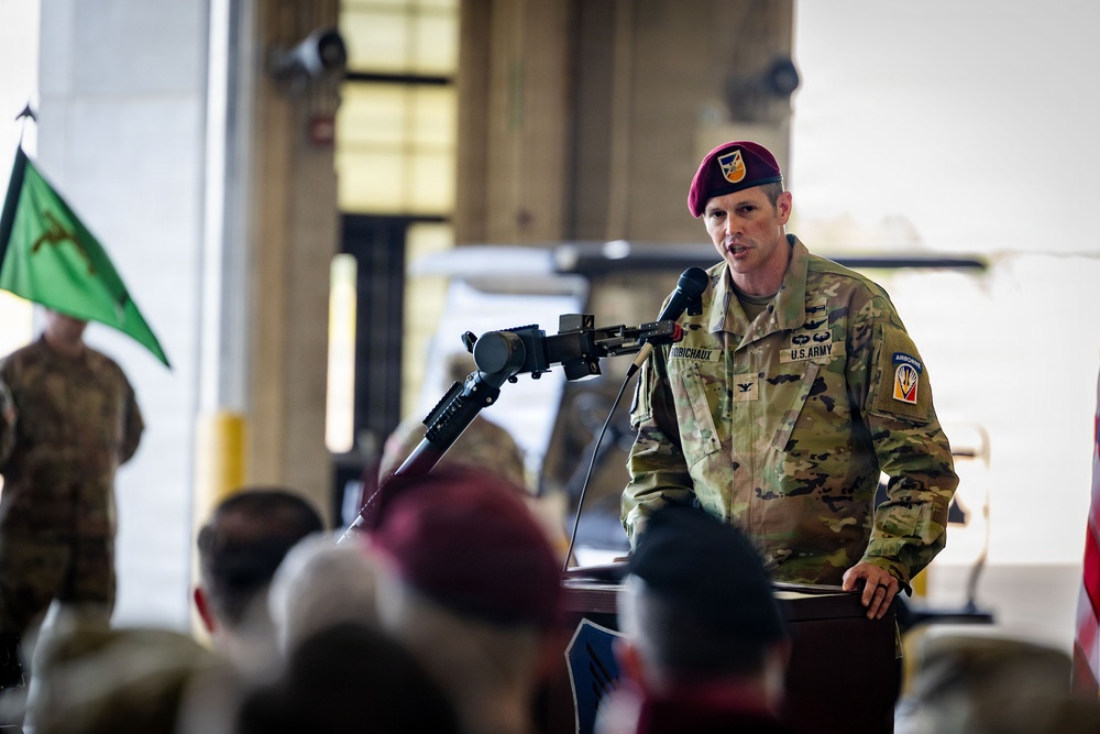 1-5 Aviation Bn changes command at JRTC, Fort Polk