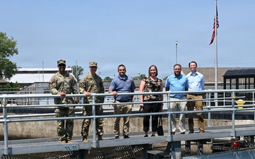 Buffalo District Leadership Visits Black Rock Lock