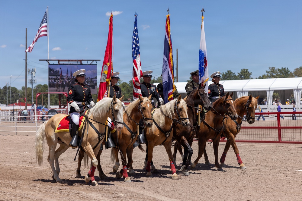 1st MARDIV Band Performs at Cheyenne Frontier Military Monday