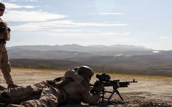1st Radio Battalion conducts M240B machine gun range