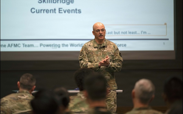 AFMC Command Chief hosts enlisted Airmen discussion at HQ AFMC
