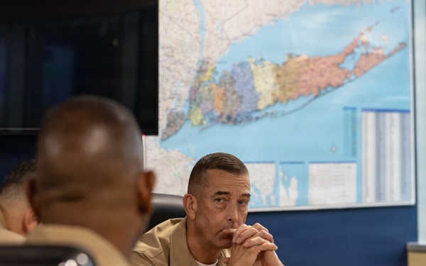 ERR CG Visits Recruiting Station New York