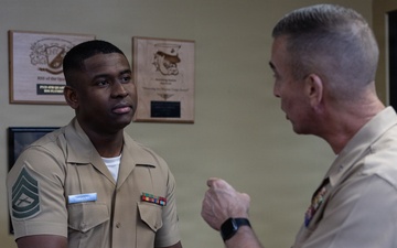 ERR CG Visits Recruiting Station New York