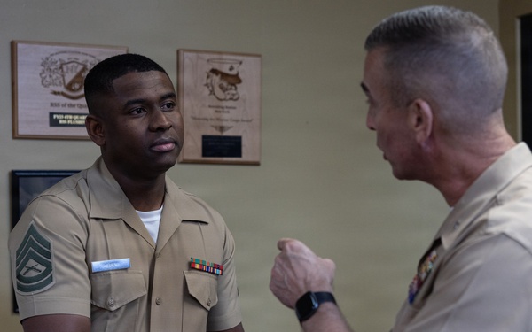 ERR CG Visits Recruiting Station New York