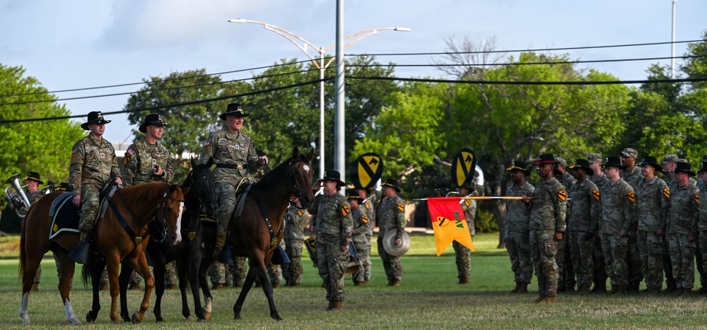 1st Air Cavalry Brigade conducts a change of command ceremony