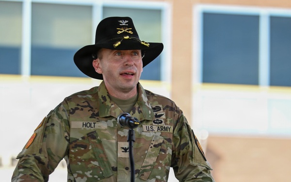 1st Air Cavalry Brigade conducts a change of command ceremony