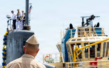 USS Springfield (SSN 761) Shifts Homeport to San Diego