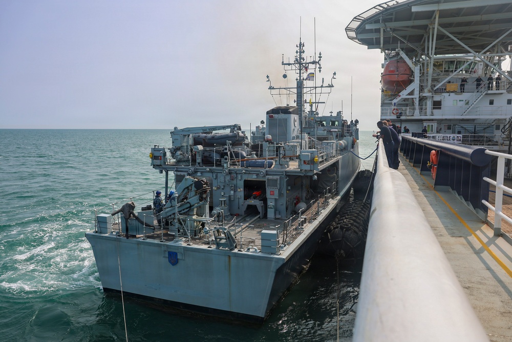 HMS Stirling Castle Conducts Mine Countermeasures Training at Sea Breeze 26
