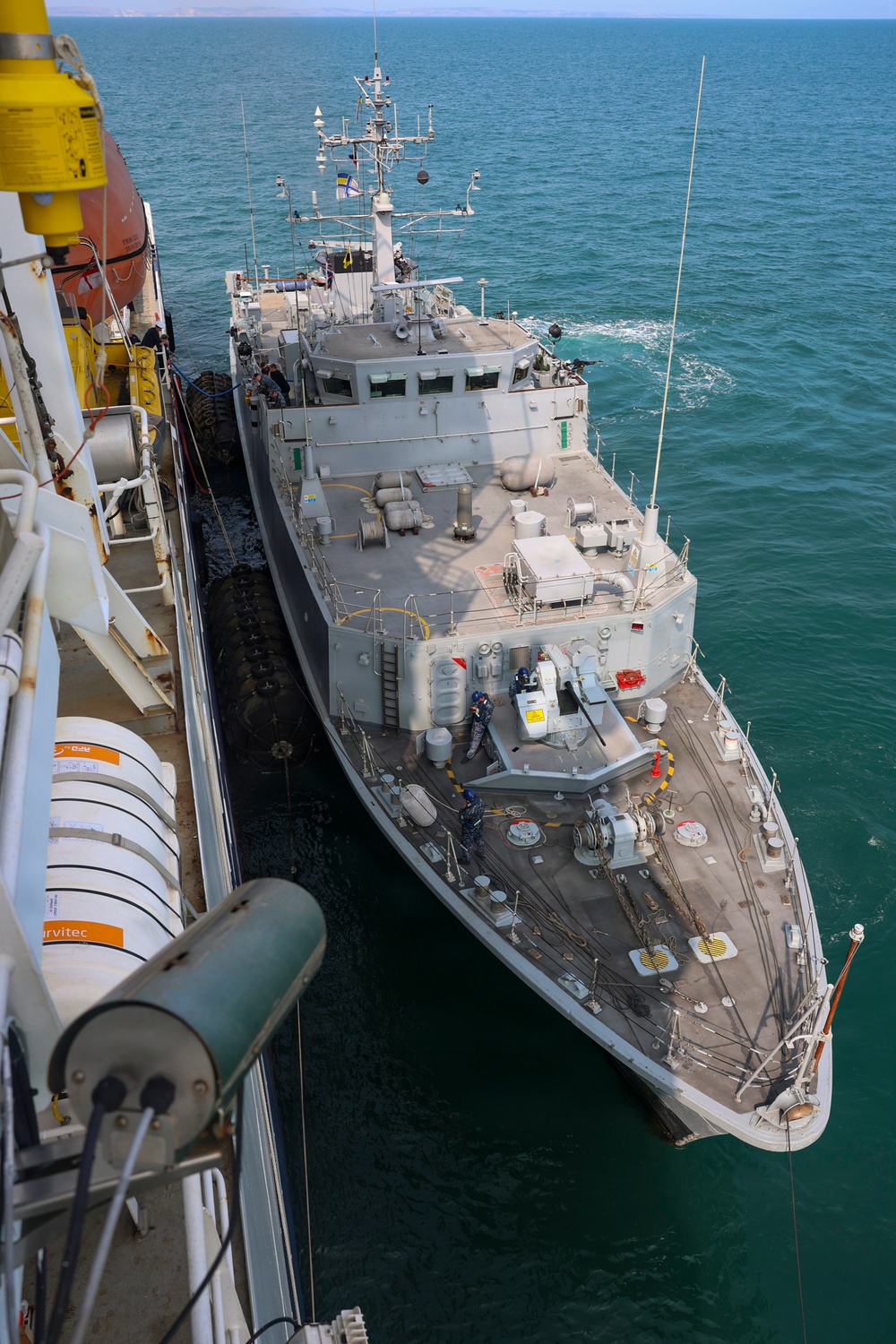 HMS Stirling Castle Conducts Mine Countermeasures Training at Sea Breeze 26