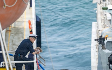 HMS Stirling Castle Conducts Mine Countermeasures Training at Sea Breeze 26