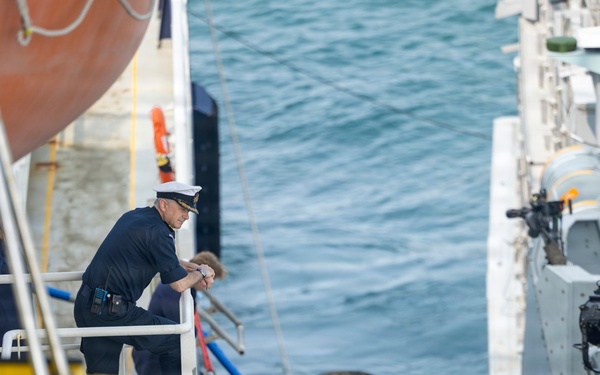 HMS Stirling Castle Conducts Mine Countermeasures Training at Sea Breeze 26