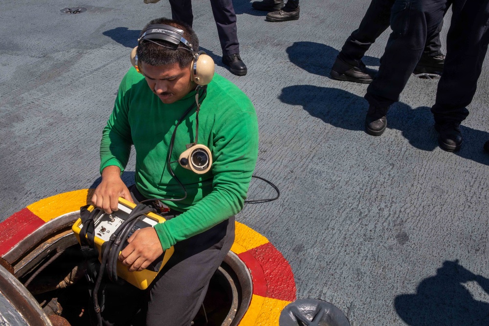 IKE Supports East Coast Fleet Replacement Squadrons