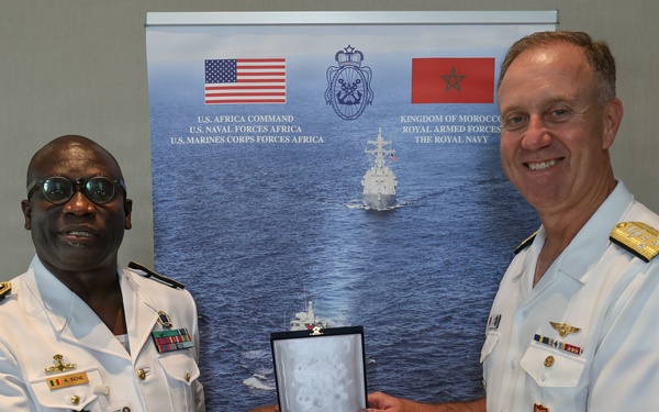AMFS 2026 cultural gift exchange with Senegalese Navy