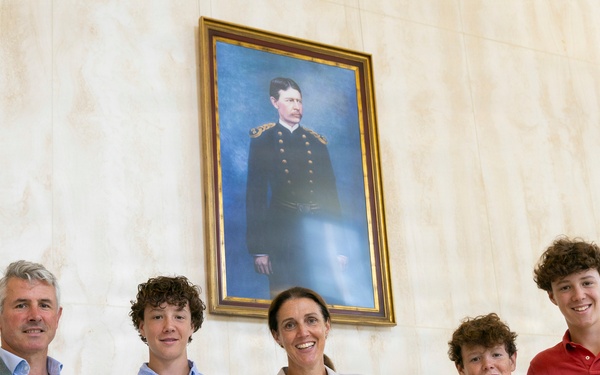 Walter Reed Descendants Tour Namesake Medical Center