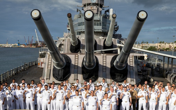 Commander, U.S. 3rd Fleet RIMPAC 2026 Group Photo