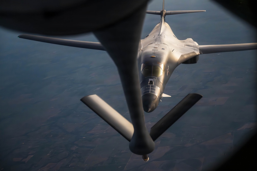 Night/day: B-1 comes out to play