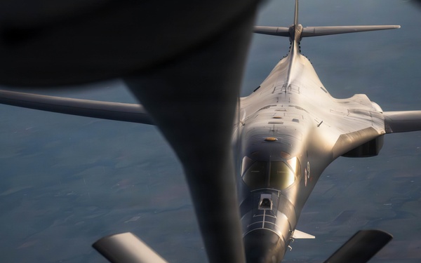Night/day: B-1 comes out to play