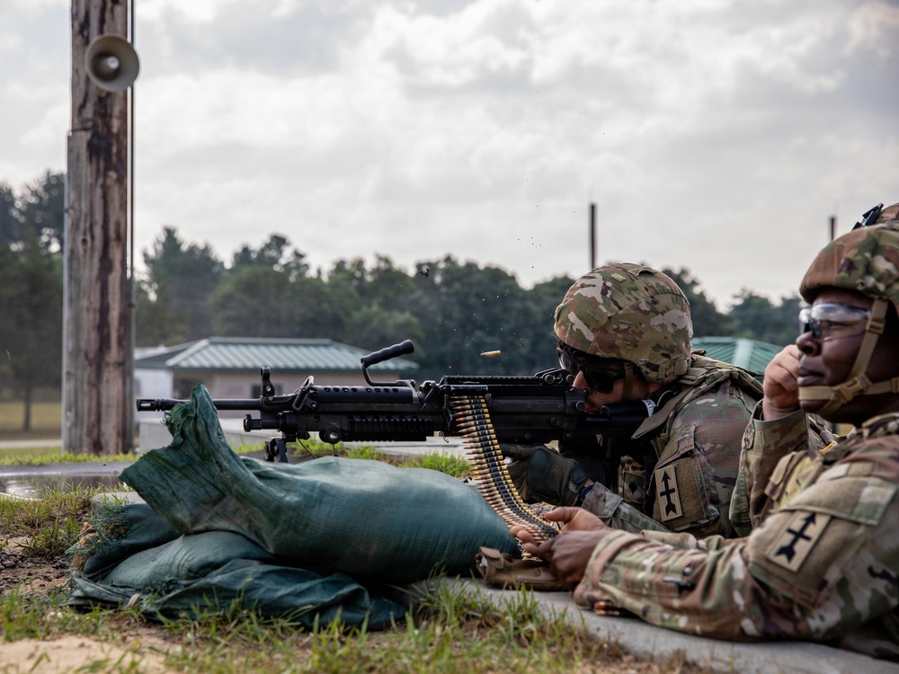 Wisconsin Army National Guard Soldiers conduct Live-Fire