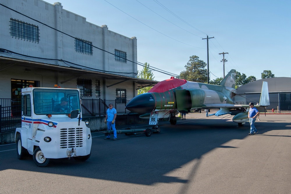 Oregon Military Museum installation of U.S. Air Force F-4 Phantom II