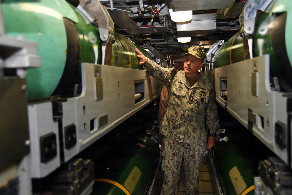 Fleet Master Chiefs tour South Dakota