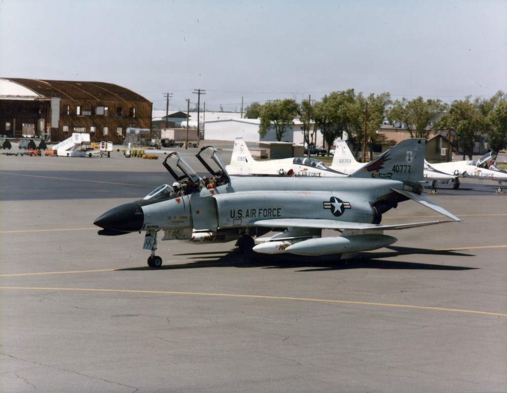 Oregon Military Museum installation of U.S. Air Force F-4 Phantom II