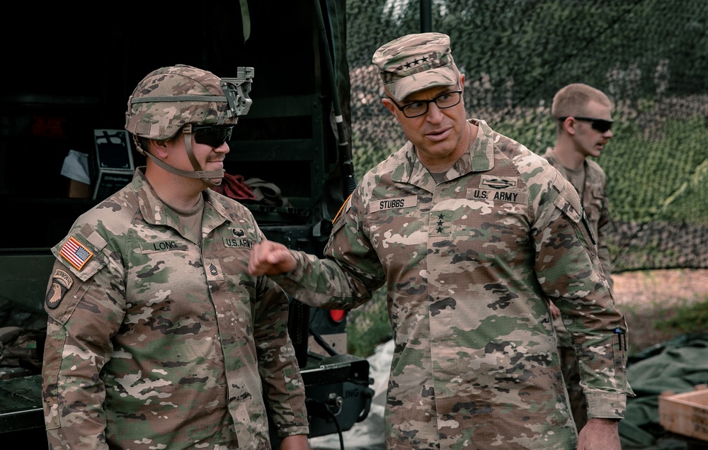 Army National Guard command team visits Ohio ARNG members during inaugural combat readiness exercise