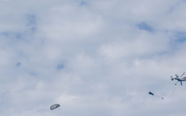 EOD Technicians conduct jump training