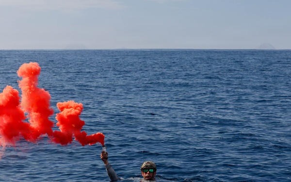 EOD Technicians conduct jump training