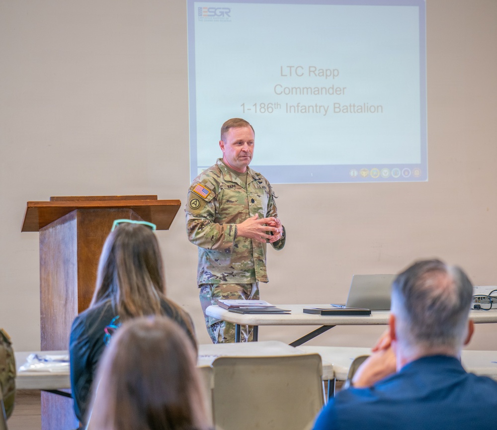 Boss Lift gives southern Oregon employers a look at Guard service