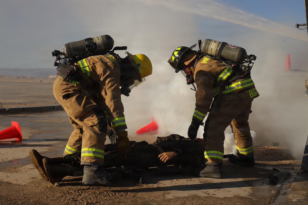 Expeditionary firefighting and rescue Marines conduct drills to maintain readiness in support of SLTE 4-26