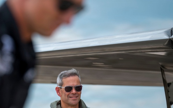 Gen. Kenneth Wilsbach flies F-22 Raptor to EAA AirVenture Oshkosh 2026