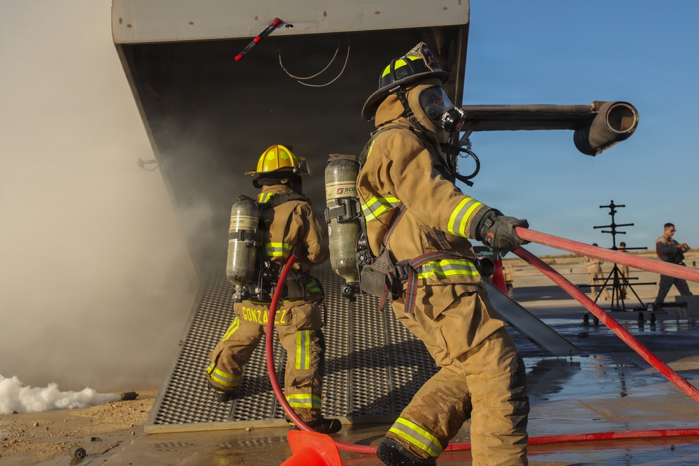 Expeditionary firefighting and rescue Marines conduct drills to maintain readiness in support of SLTE 4-26