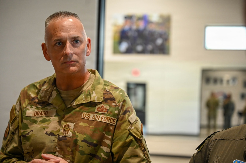 Luke AFB hosts 15 AF commander, command chief during historic major command reassignment
