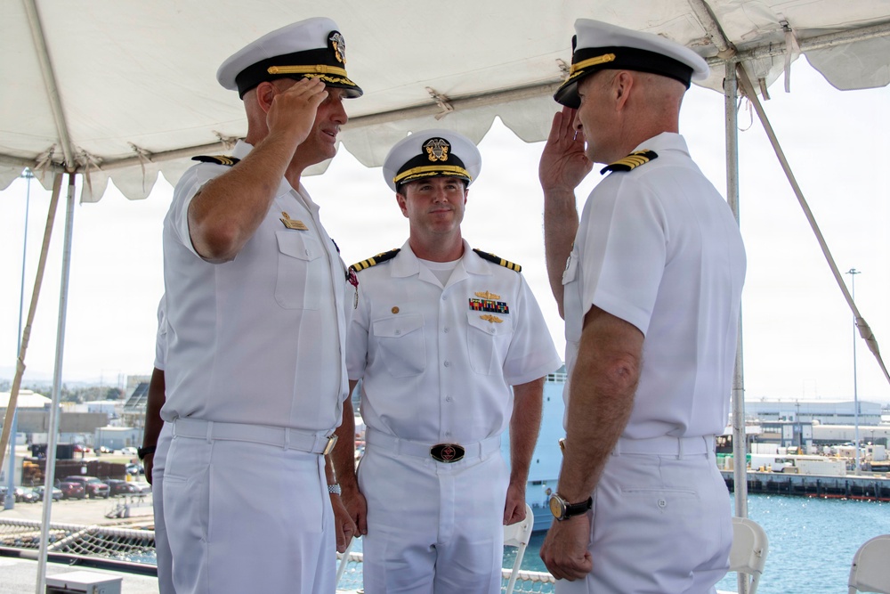 USS Jackson (LCS 6) Holds Change of Command Ceremony