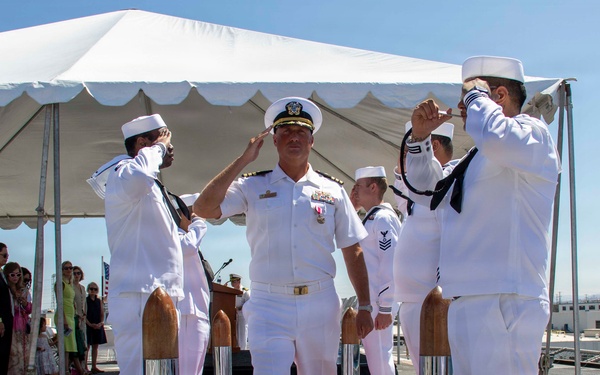 USS Jackson (LCS 6) Holds Change of Command Ceremony