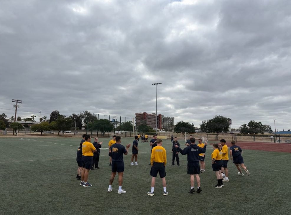 USS Chafee Crew Competes in Interdepartmental Captain's Cup