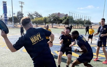 USS Chafee Crew Competes in Interdepartmental Captain's Cup