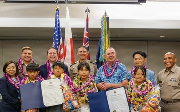 Wolfhounds Welcome Children from Holy Family Home to Hawaii