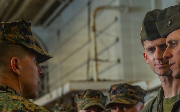 31st MEU | III MEF CG Visits USS Tripoli