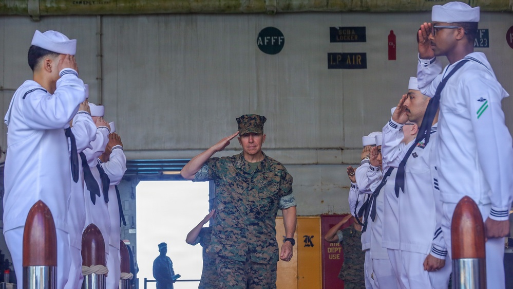 31st MEU | III MEF CG Visits USS Tripoli