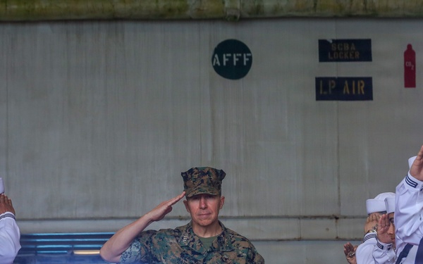 31st MEU | III MEF CG Visits USS Tripoli