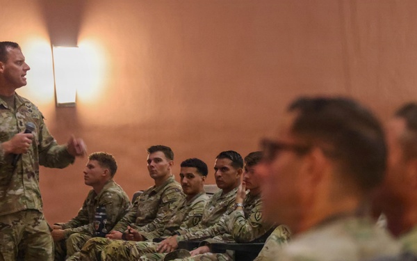 25th Infantry Division Leaders Deliver State of the Division Brief