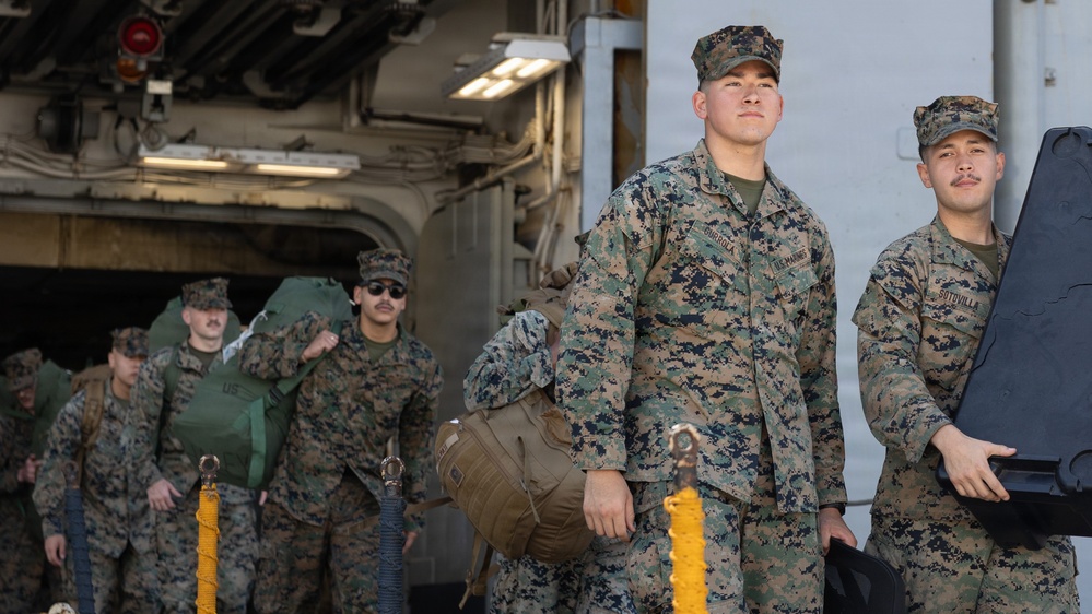31st MEU Returns to Okinawa After Six-Month Deployment